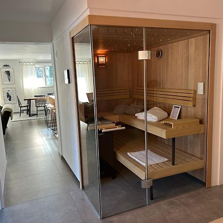 The Forest Retreat- Luxurioese Ferienwohnung Mit Privater Sauna 韦默尔斯基兴 外观 照片