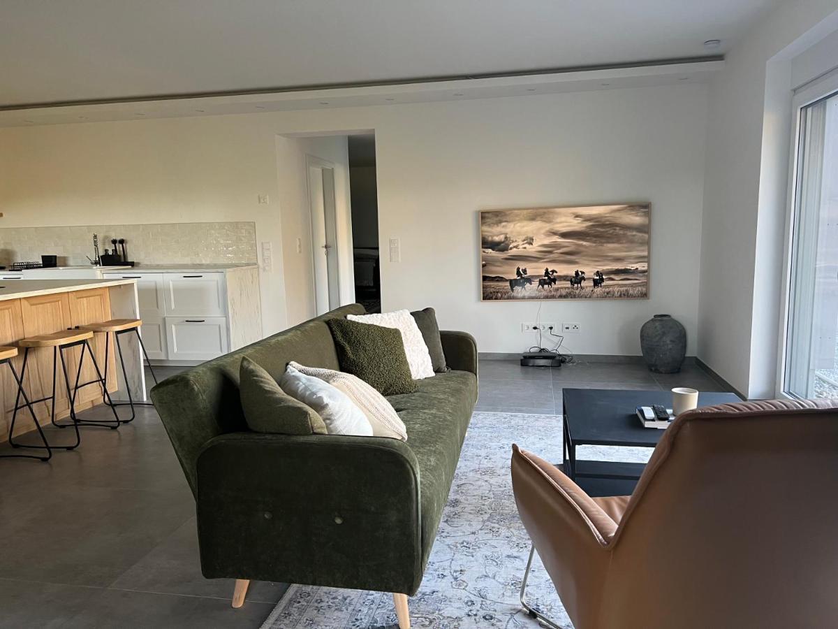 The Forest Retreat- Luxurioese Ferienwohnung Mit Privater Sauna 韦默尔斯基兴 外观 照片