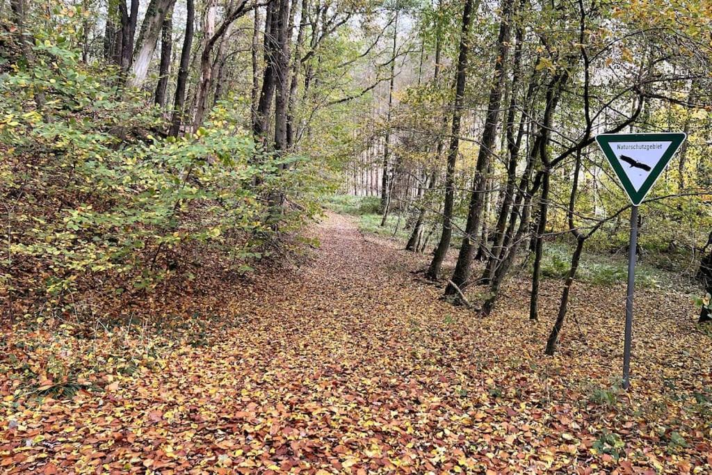 The Forest Retreat- Luxurioese Ferienwohnung Mit Privater Sauna 韦默尔斯基兴 外观 照片